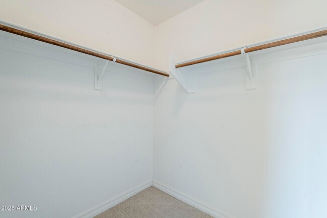 Building Photo - 2744 E Donato Dr