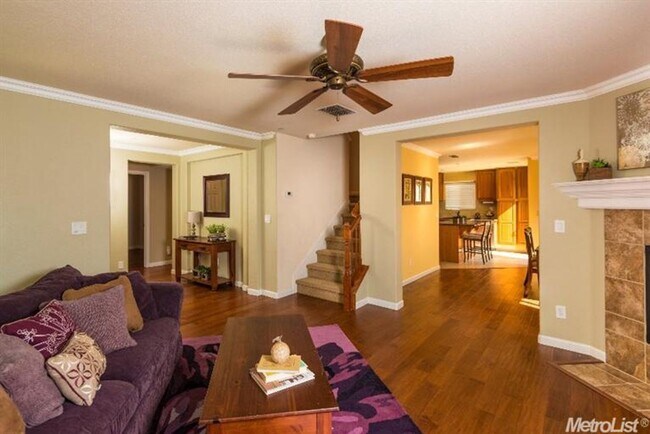 Building Photo - Beautiful Two Story Home | 4 Bedrooms | 3 Bathrooms | 2,108 Sq. Ft. | Gated Community