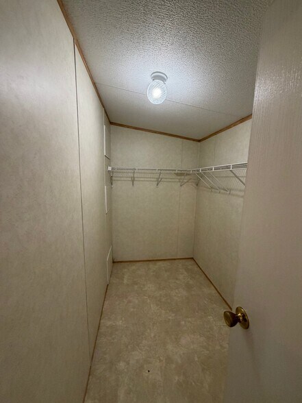 Building Photo - 16 Tylers Cookie Ln