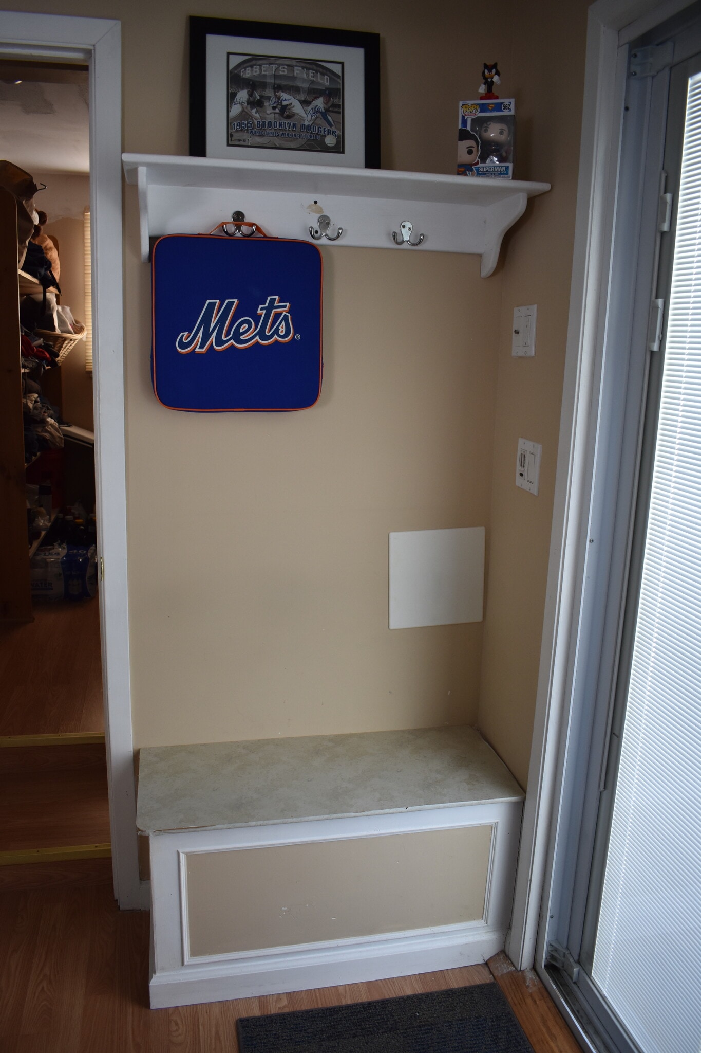 Building Photo - 4 Cindy St