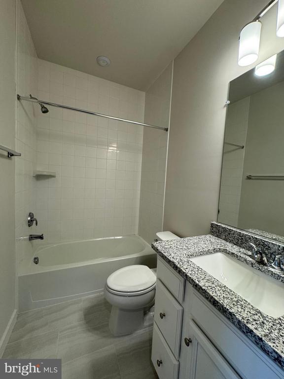 Building Photo - 1768 Hickory Wds Rd