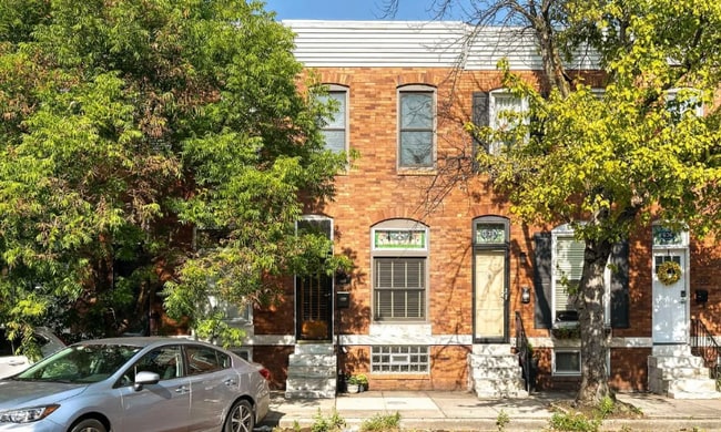 Building Photo - 640 S Lakewood Ave