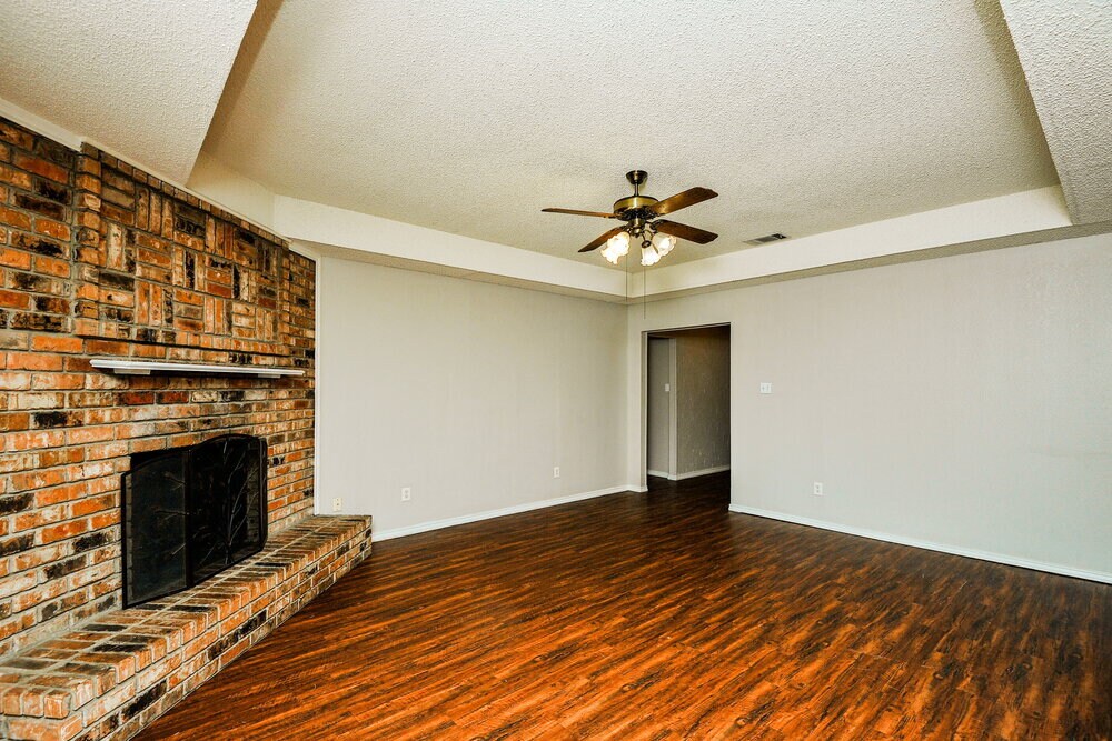 Building Photo - 4909 Barberry Dr