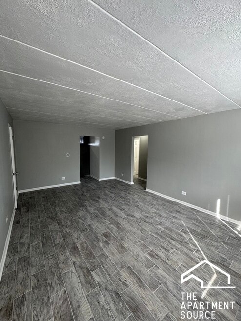 Building Photo - 1408 Carol St