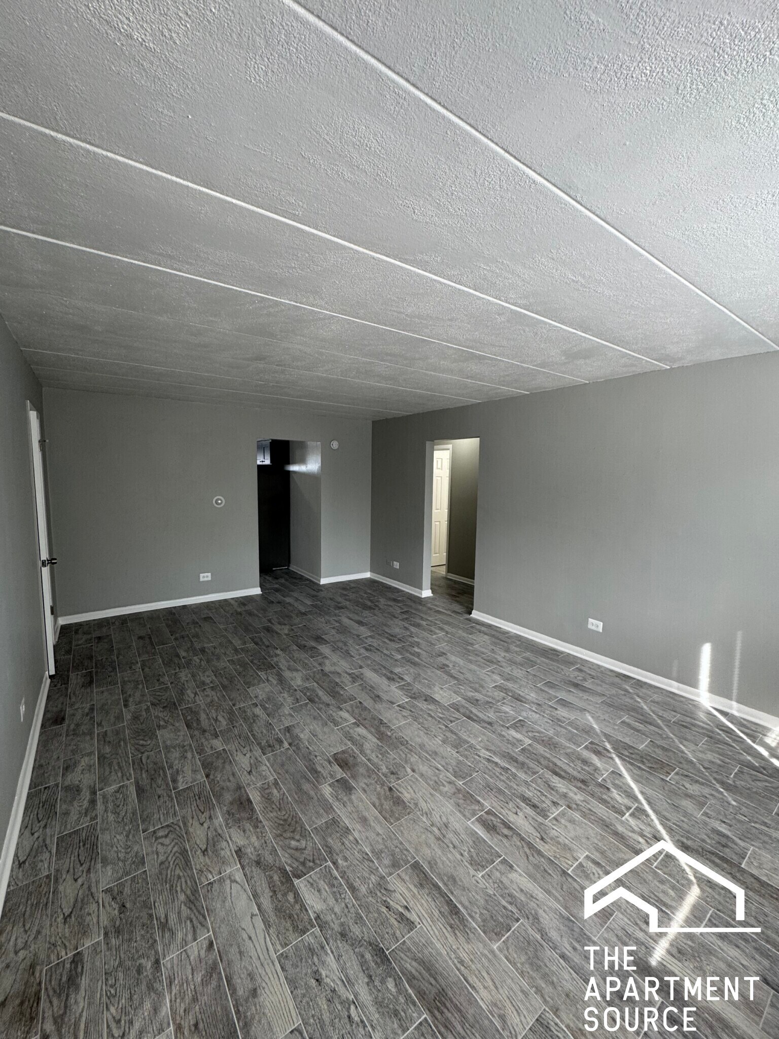 Building Photo - 1408 Carol St