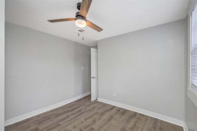 Building Photo - 4908 N 15th St