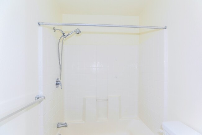 Building Photo - 91-1031 Kaimalie St. #4C3 - TJackson | 91-...