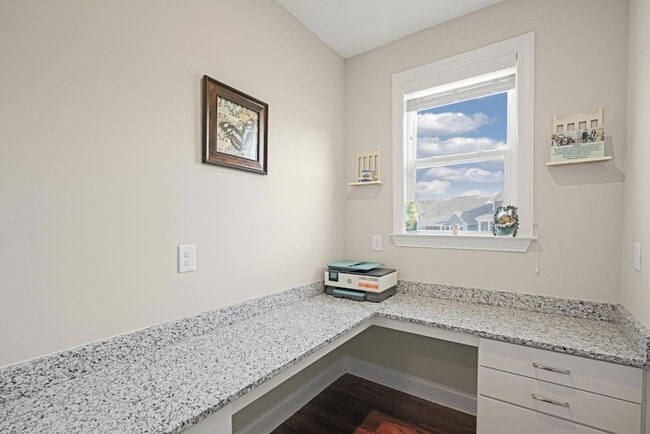 Building Photo - 2873 Angelica Rose Way