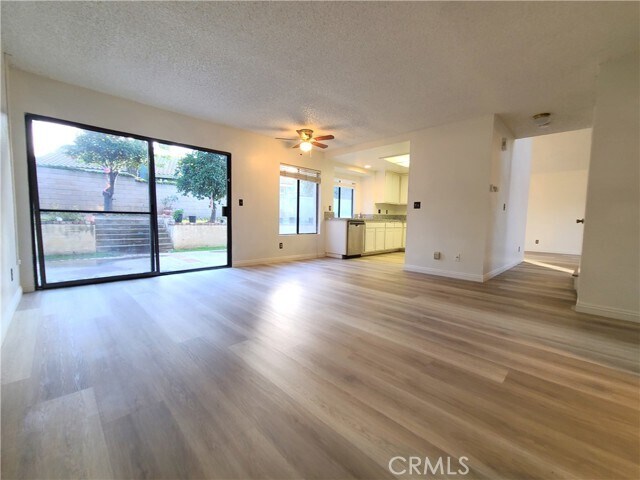 Building Photo - 1734 Sunnypark