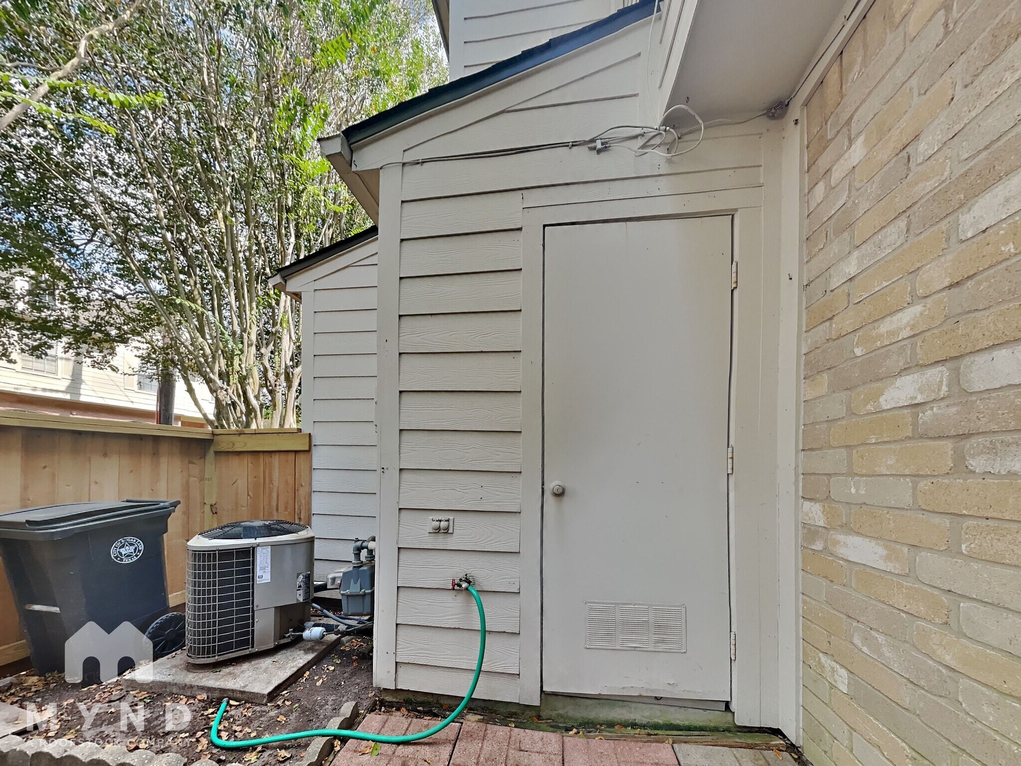 Building Photo - 2808 Grants Lake Blvd