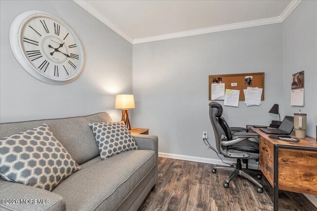 Building Photo - 114 Wellington Pl