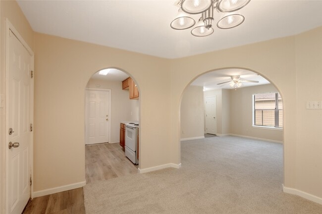 Building Photo - 636 Avenue H