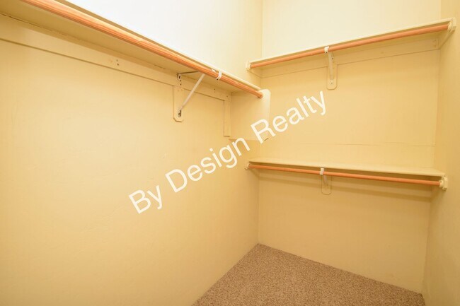 Building Photo - Newly Updated 3 Bed 2 Bath Townhome in Gated Central Tucson Community with Mountain Views