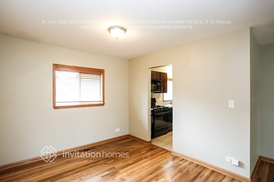Building Photo - 530 Norridge Ln