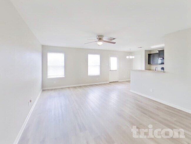 Building Photo - 2902 Hypatia Meadow