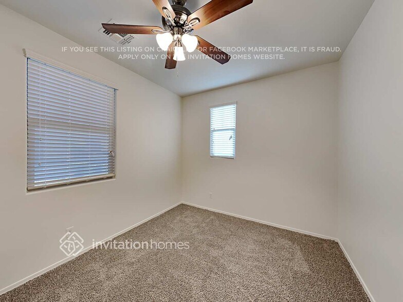 Building Photo - 1171 N 163rd Dr