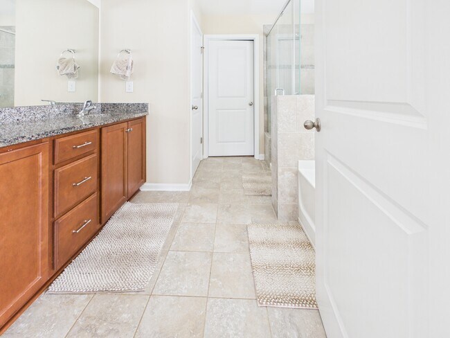 Building Photo - 11060 Hat Creek Ln