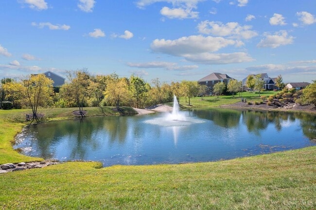 Building Photo - 108 Old Pond Rd