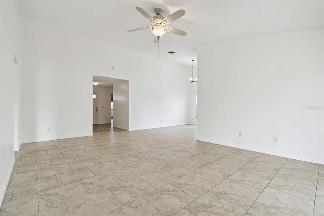 Building Photo - 10039 Cedar Dune Dr
