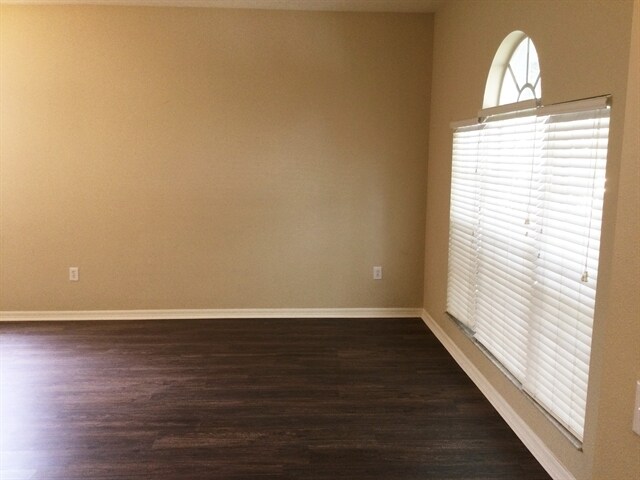 Building Photo - 22750 Marsh Wren Dr