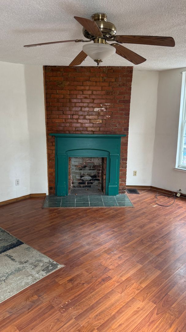 Building Photo - 315-317 N Shenango Blvd