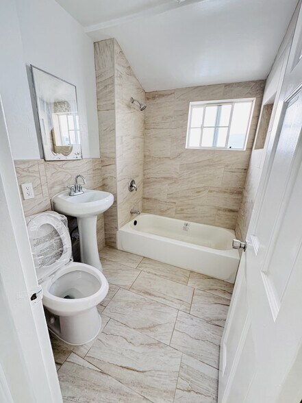 Bathroom 1 - 856 W 73rd St