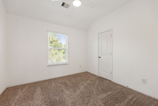 Building Photo - 30802 Lavender Trace Dr