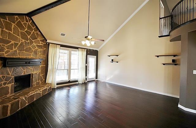 Building Photo - 110 White Oak Ln