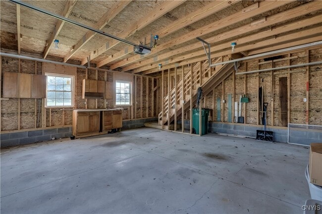 Building Photo - 216 Frontenac Blvd