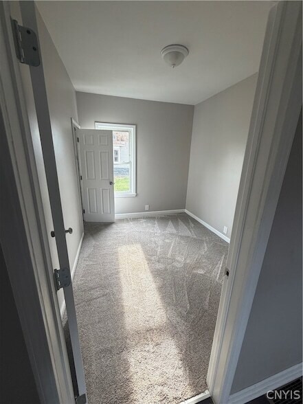 Building Photo - 214 Rowland St