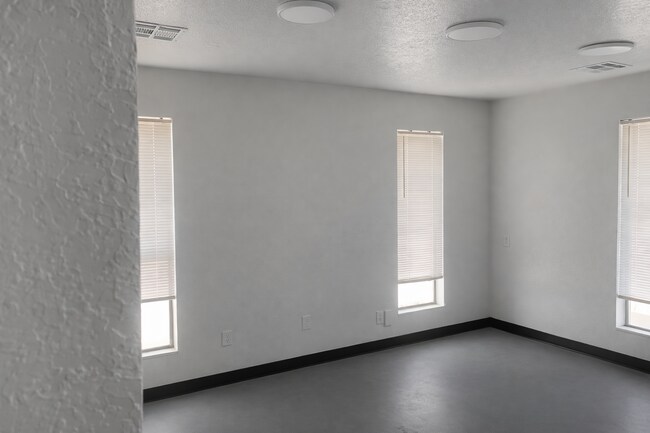 Building Photo - 7030 W Wilshire Blvd