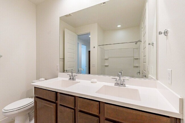 Building Photo - 3742 S 64th Dr