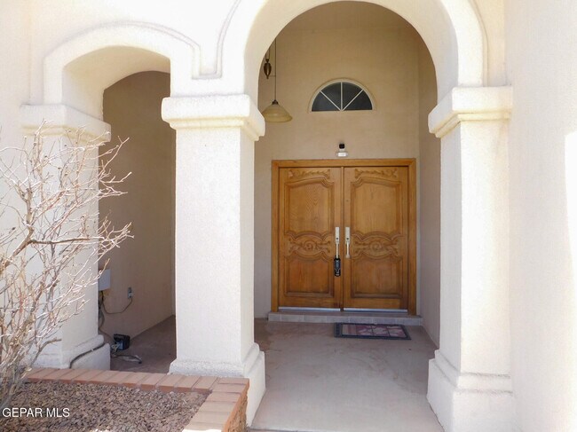Building Photo - 917 Tecate Pl