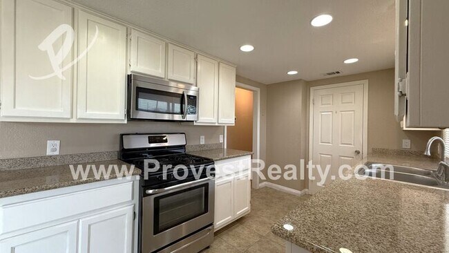 Building Photo - 11213 Kiowa Rd