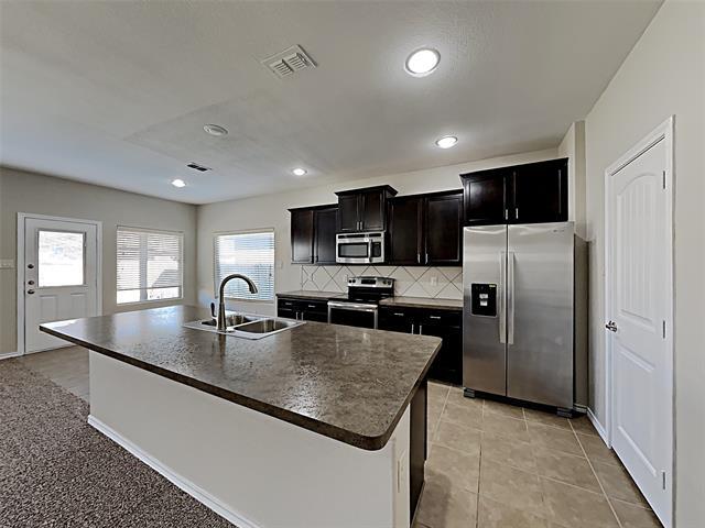 Building Photo - 620 Rio Bravo Dr
