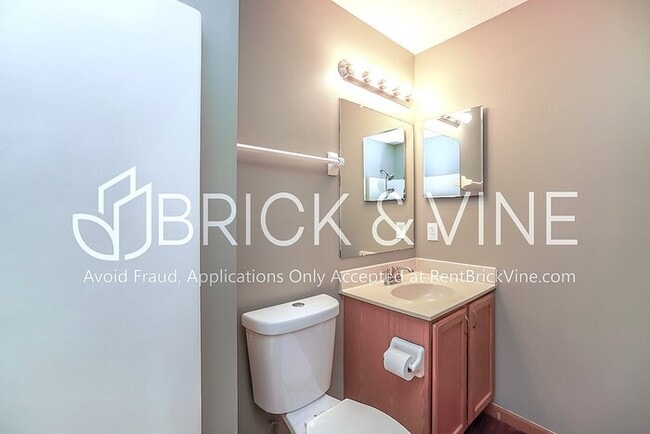 Building Photo - 6209 Nasby Dr