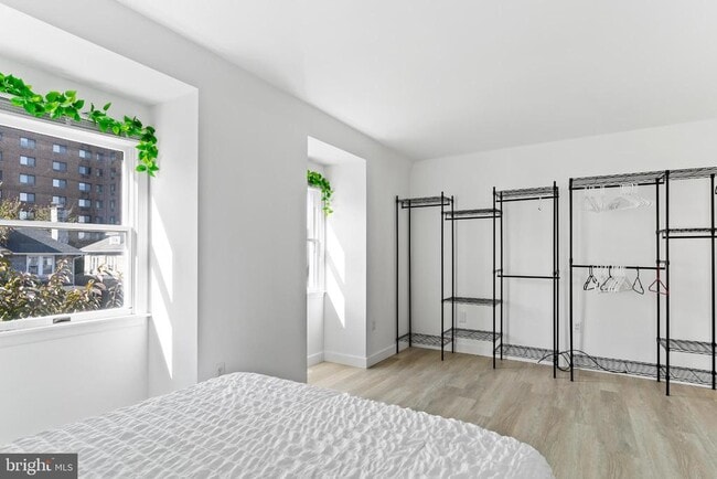 Building Photo - 2309 N 2nd St