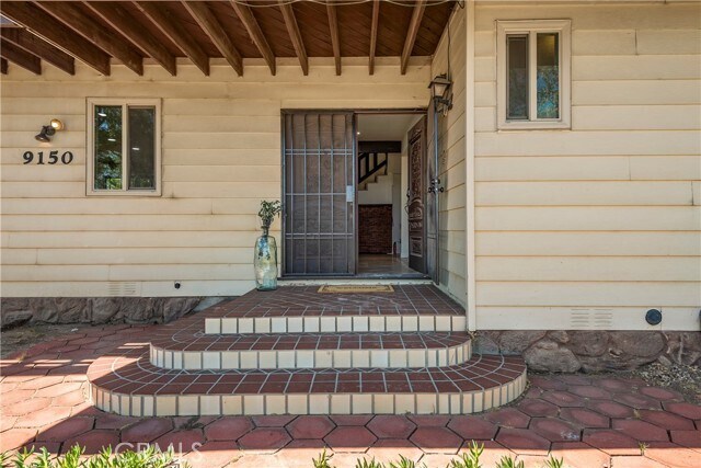 Building Photo - 9150 10th Ave