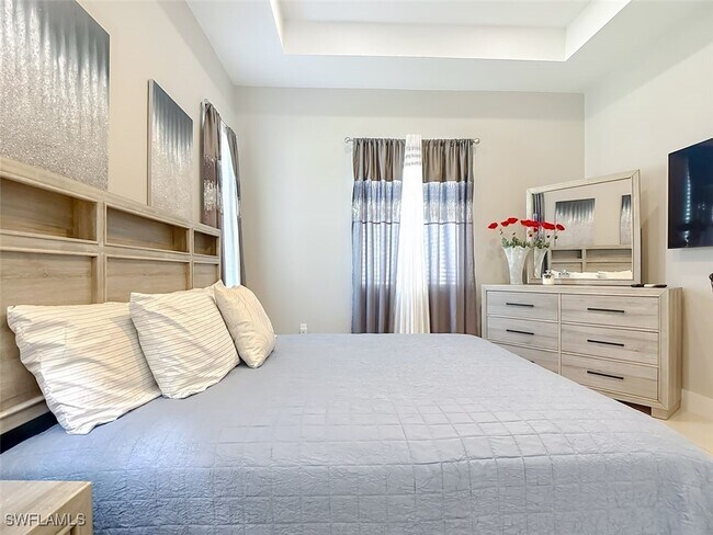 Building Photo - 1806 41st St SW