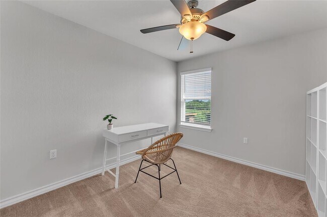 Building Photo - 11721 Coyote Call Way