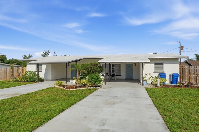 Building Photo - 438 Granada Blvd