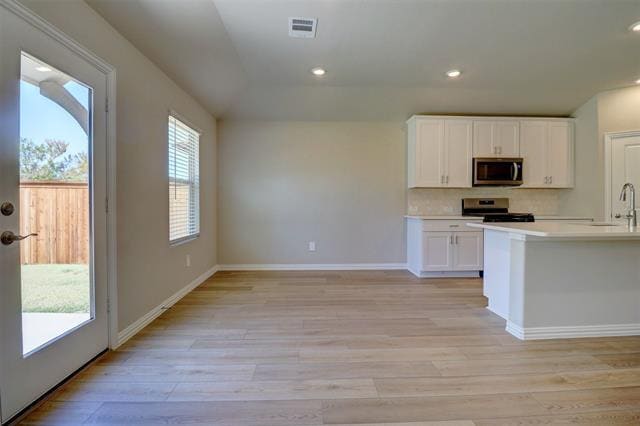 Building Photo - 3410 Pat Mayse Dr