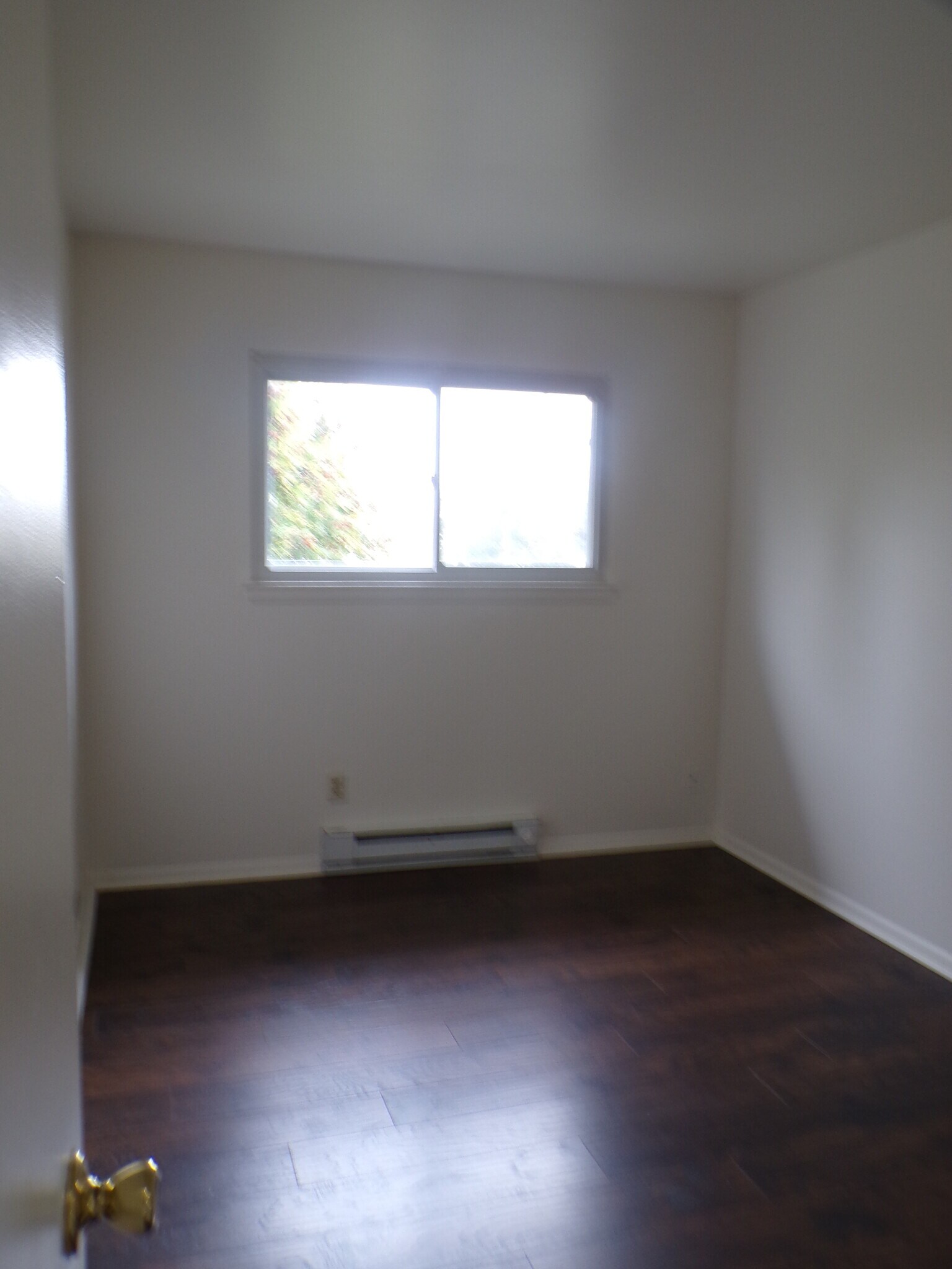 Building Photo - 1337 W Livingston St