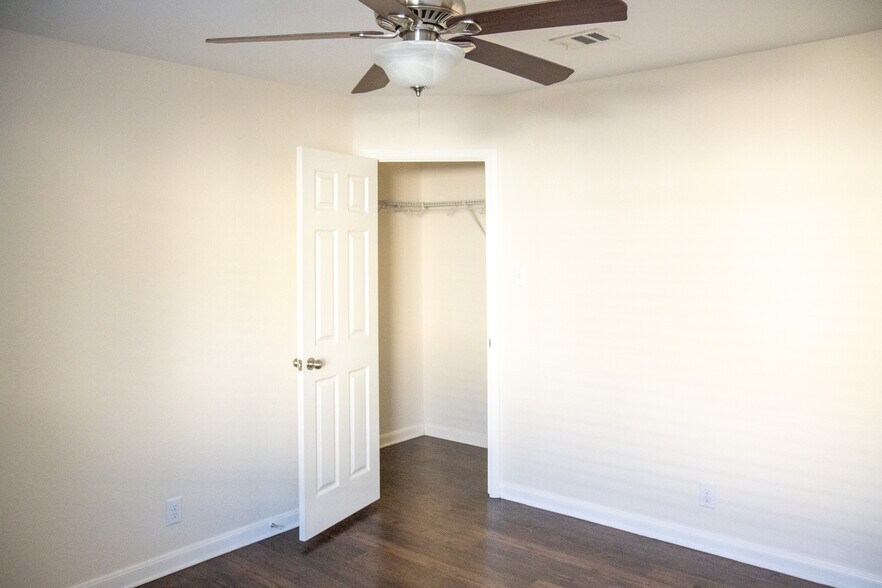 Bedroom 2 Closet - 2808 Granite Cove