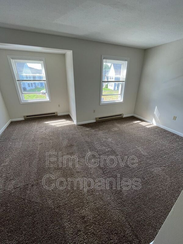 Building Photo - 31 Indian Brook Cir