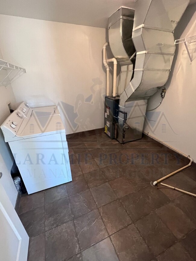 Building Photo - 1 Bed 1 Bath Apartment