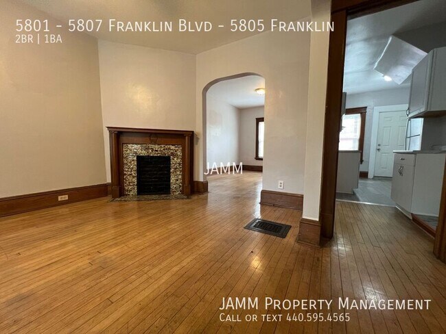 Building Photo - 5807-5807 Franklin Blvd