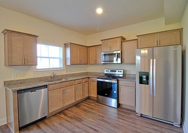 Building Photo - 711 Mill Creek Cir