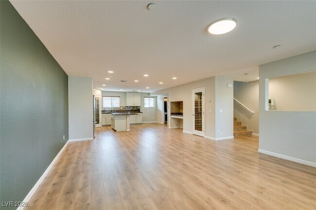 Building Photo - 1525 Spiced Wine Ave