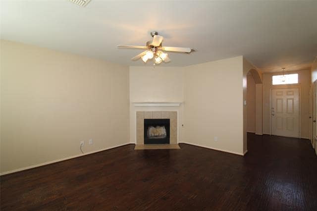 Building Photo - 209 Clydesdale St